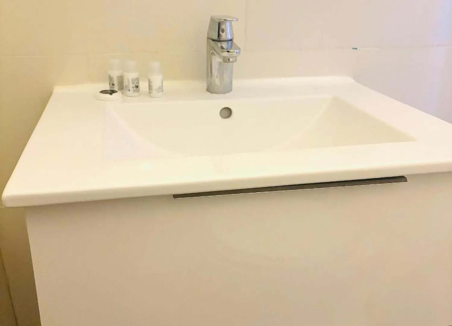 Appartement Studio Champs Elysees Ponthieu Parijs